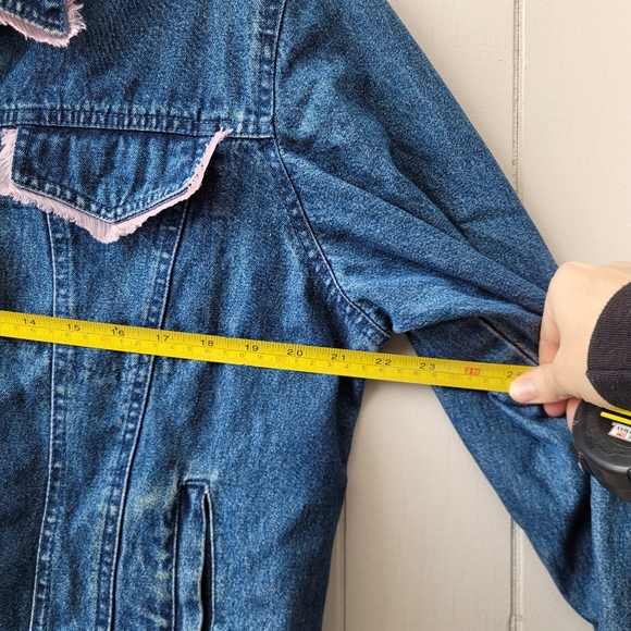 Vintage 90s Jean Jacket Snap Closure Pink Fringe Pockets - Picture 13 of 15